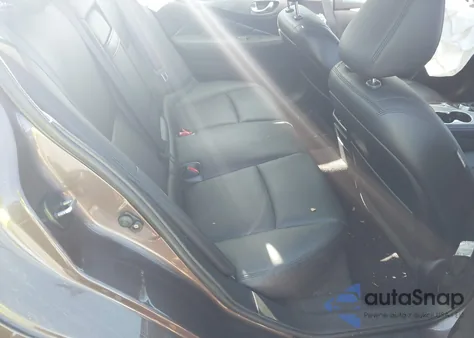 2015 Infiniti Q50 Premium из США, поврежденный, VIN JN1BV7AR0FM414576